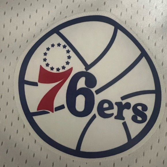 Philadelphia 76ers Mitchell & Ness Shorts - Picture 12 of 12